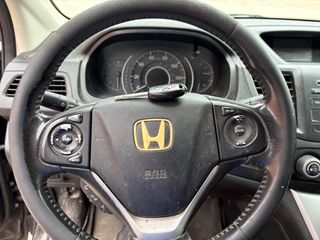 2012 Honda CR-V - Interior Steering Wheel With Keys Image